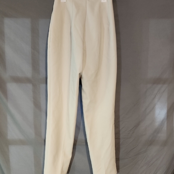 Zara High Waisted Cream Trendy Slacks - Picture 3 of 7